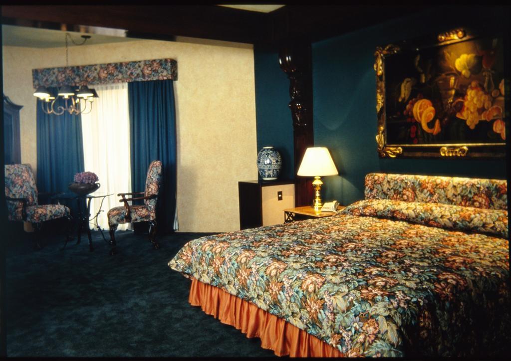 Hilton San Luis Potosi Otel Oda fotoğraf